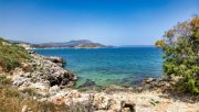 Almyrida Kreta, Almyrida: Fantastisches Grundstück direkt am Meer zu verkaufen Grundstück kaufen